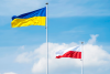 прапори України та Польщі