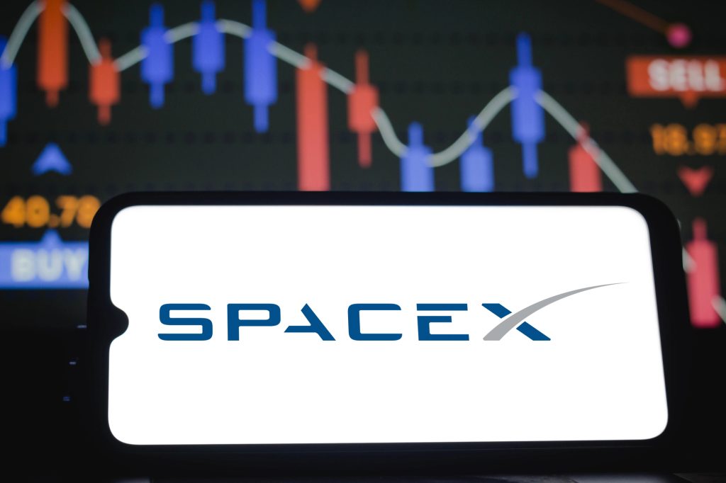 SpaceX акції
