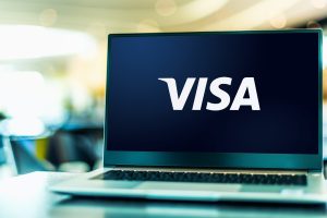 логотип Visa, ноутбук, екран