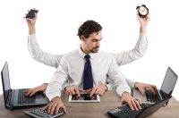 Дві і більше роботи одночасно: так живуть 64% мілленіалів і 59% зумерів. Фото: Depositphotos